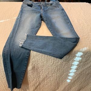 Good American skinny ankle jeans